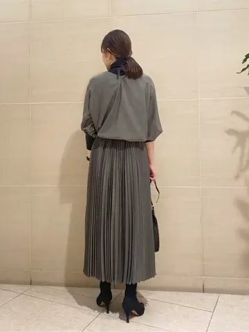 BEIGE， 須藤 コーディネート画像