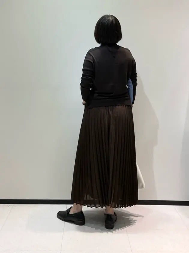 BEIGE， 藤木 コーディネート画像