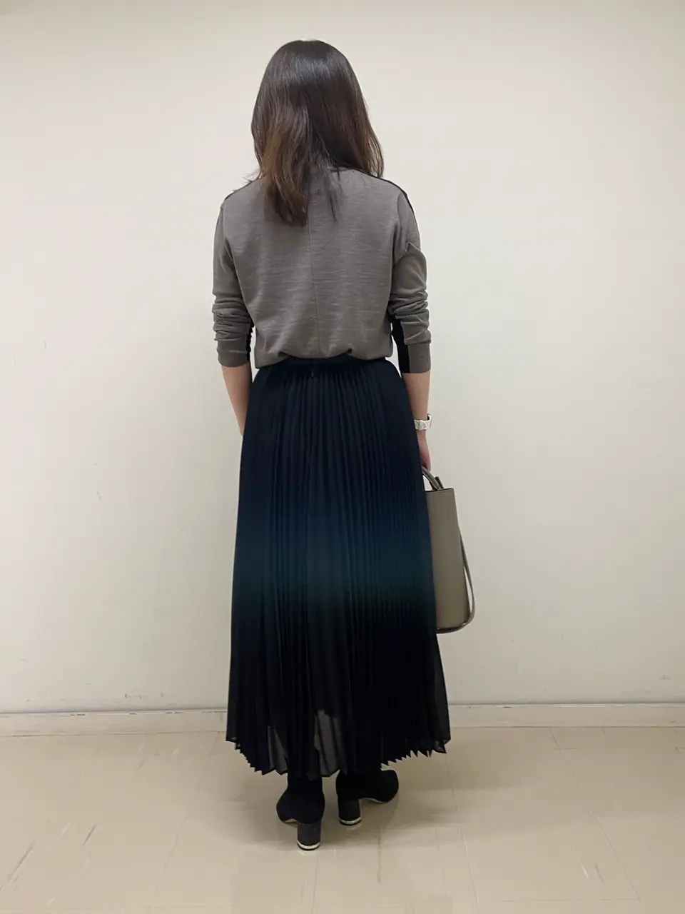 BEIGE， スタッフ コーディネート画像