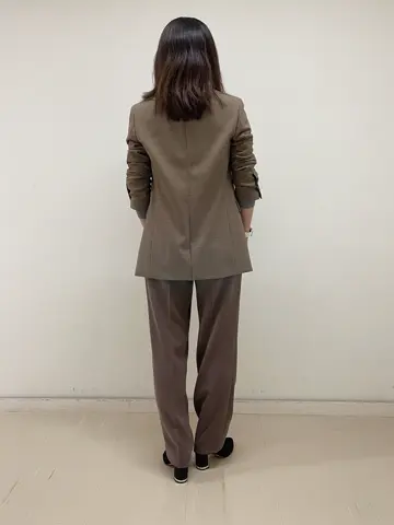 BEIGE， スタッフ コーディネート画像