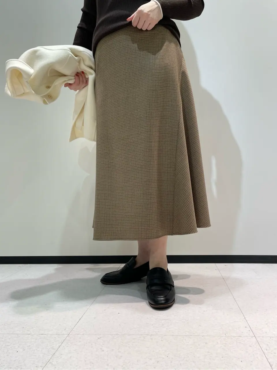 BEIGE， 藤木 コーディネート画像