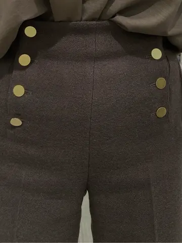 BEIGE， 玉置 コーディネート画像