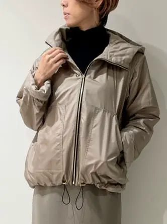 BEIGE， 柴田 コーディネート画像