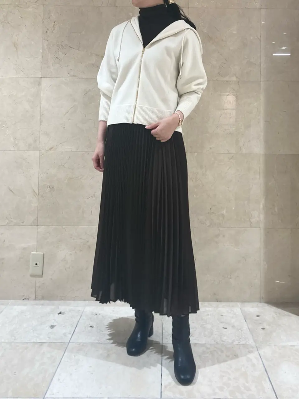 BEIGE， スタッフ コーディネート画像