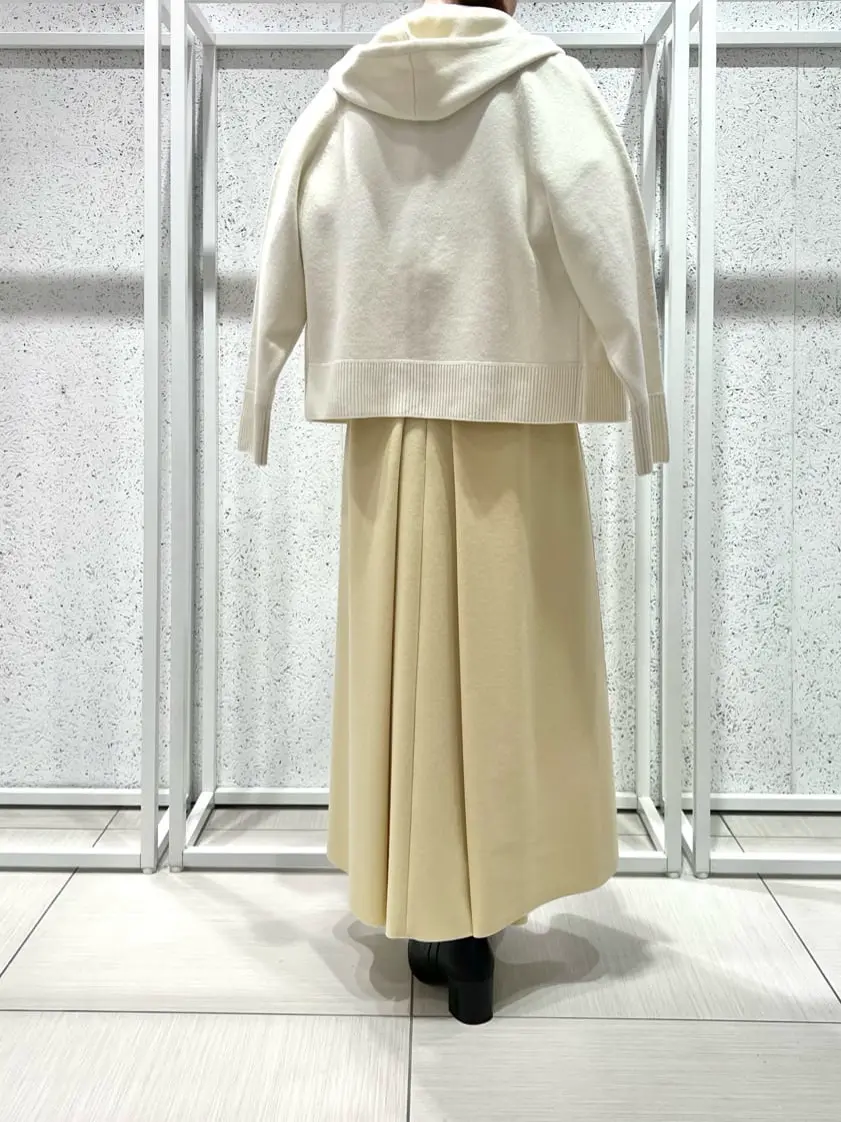 BEIGE， スタッフ コーディネート画像