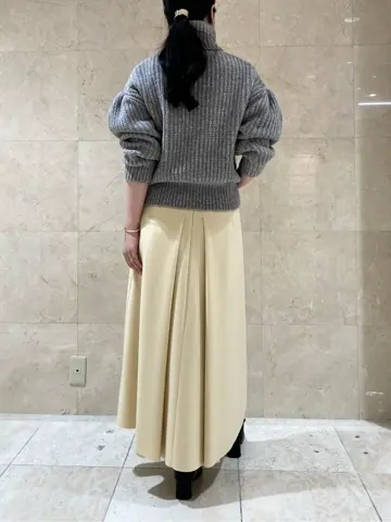 BEIGE， スタッフ コーディネート画像