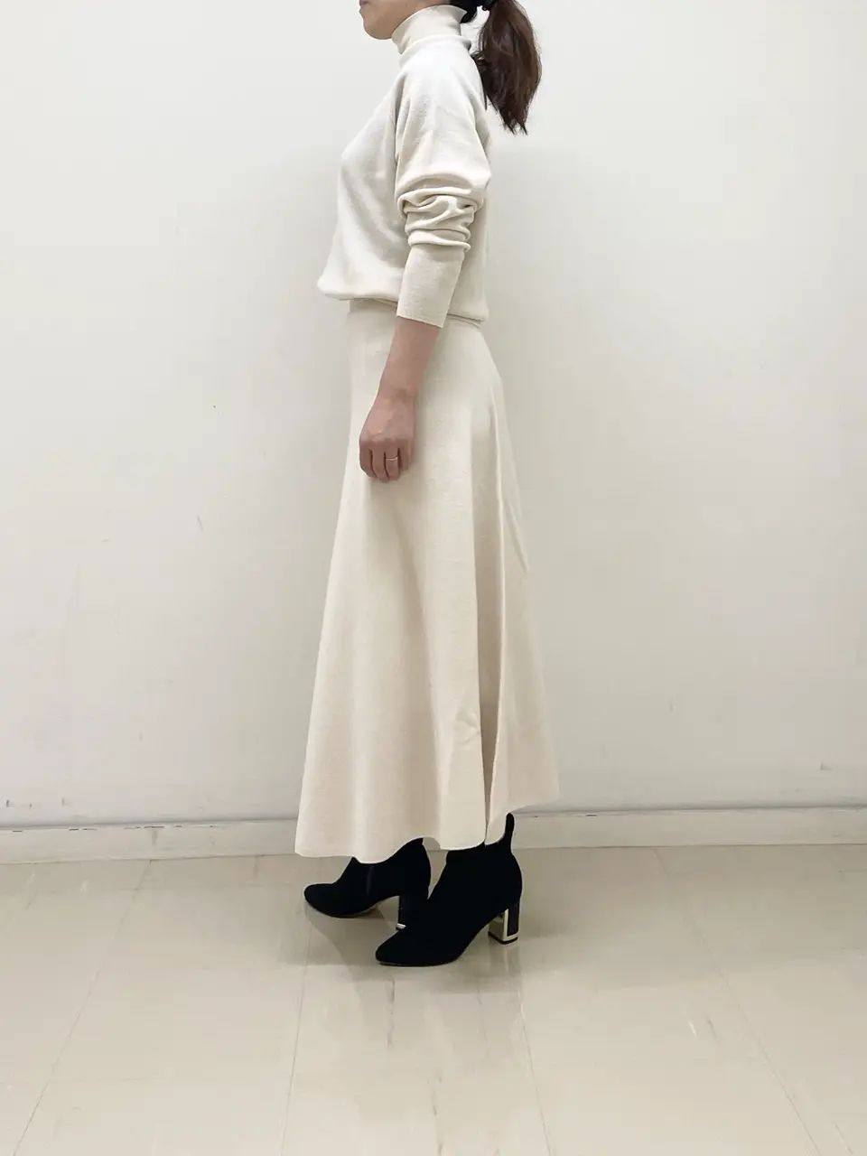 BEIGE， スタッフ コーディネート画像