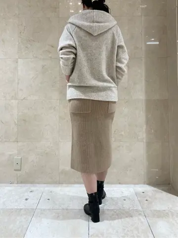 BEIGE， スタッフ コーディネート画像