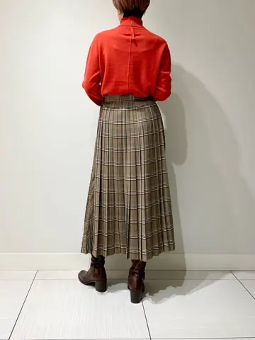 BEIGE， 柴田 コーディネート画像