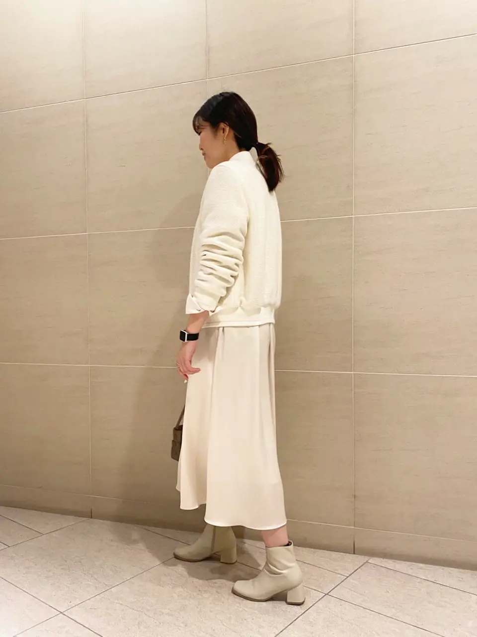 BEIGE， 須藤 コーディネート画像