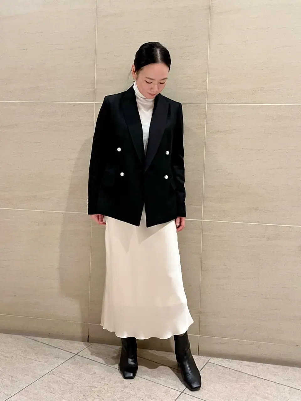 BEIGE， 毛利 コーディネート画像