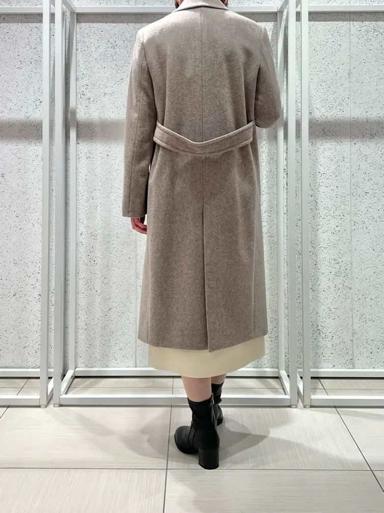 BEIGE， スタッフ コーディネート画像