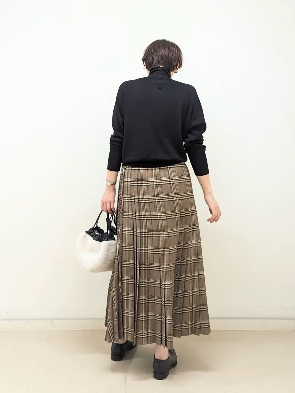 BEIGE， スタッフ コーディネート画像