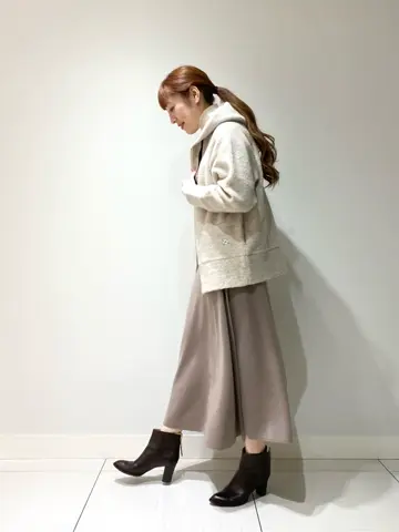 BEIGE， 田村 コーディネート画像