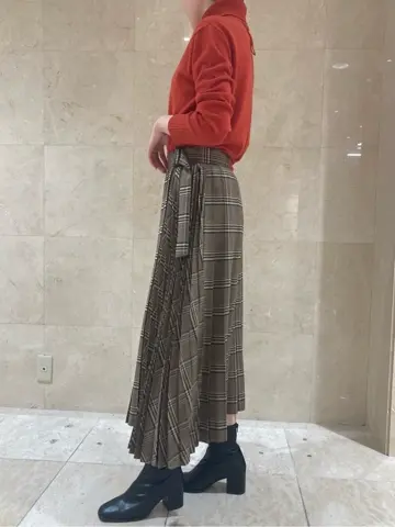 BEIGE， スタッフ コーディネート画像