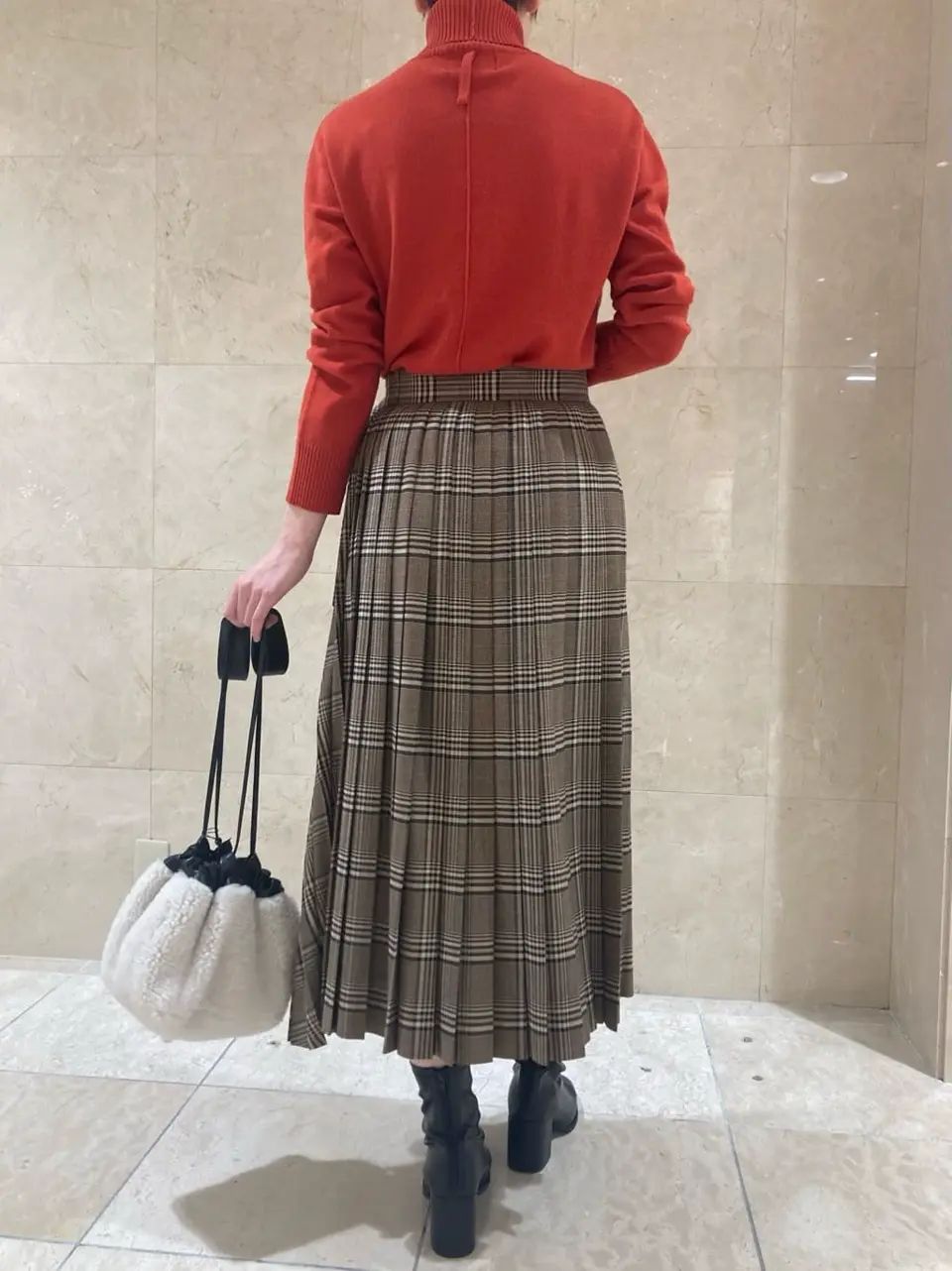 BEIGE， スタッフ コーディネート画像