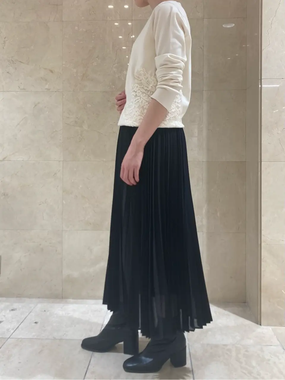 BEIGE， スタッフ コーディネート画像