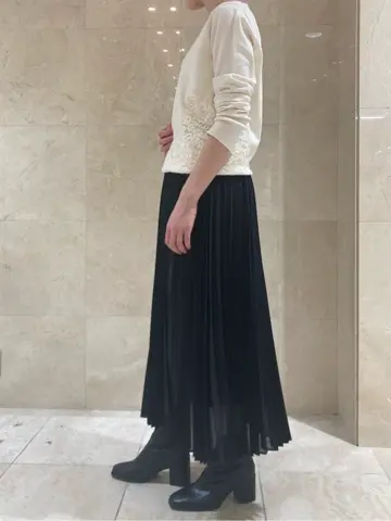 BEIGE， スタッフ コーディネート画像