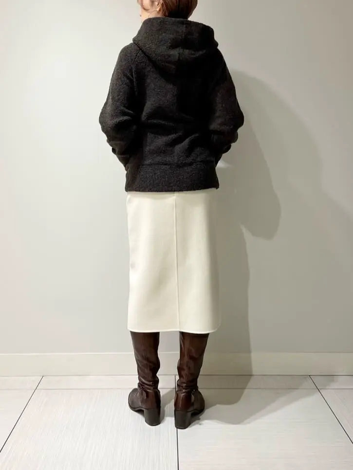 BEIGE， 柴田 コーディネート画像