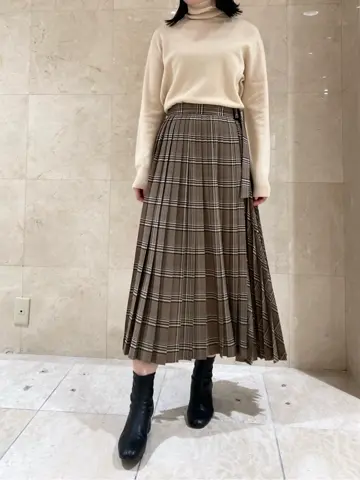 BEIGE， スタッフ コーディネート画像