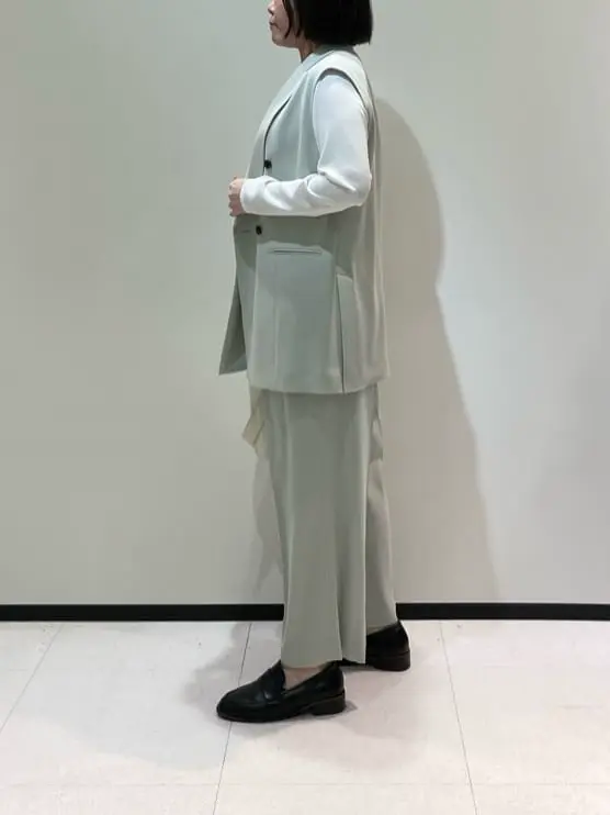 BEIGE， 藤木 コーディネート画像