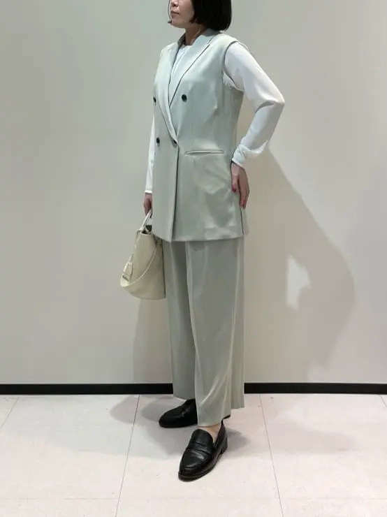 BEIGE， 藤木 コーディネート画像