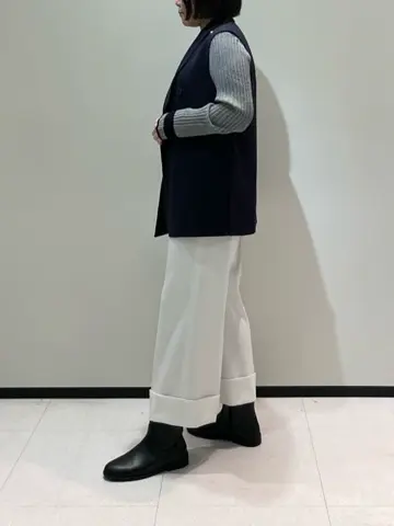 BEIGE， 藤木 コーディネート画像