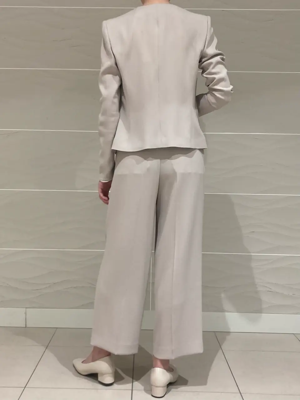 BEIGE， スタッフ コーディネート画像