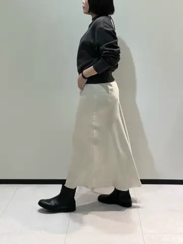 BEIGE， 藤木 コーディネート画像