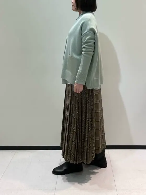 BEIGE， 藤木 コーディネート画像