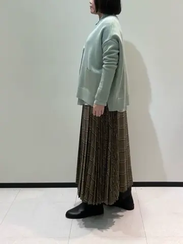 BEIGE， 藤木 コーディネート画像