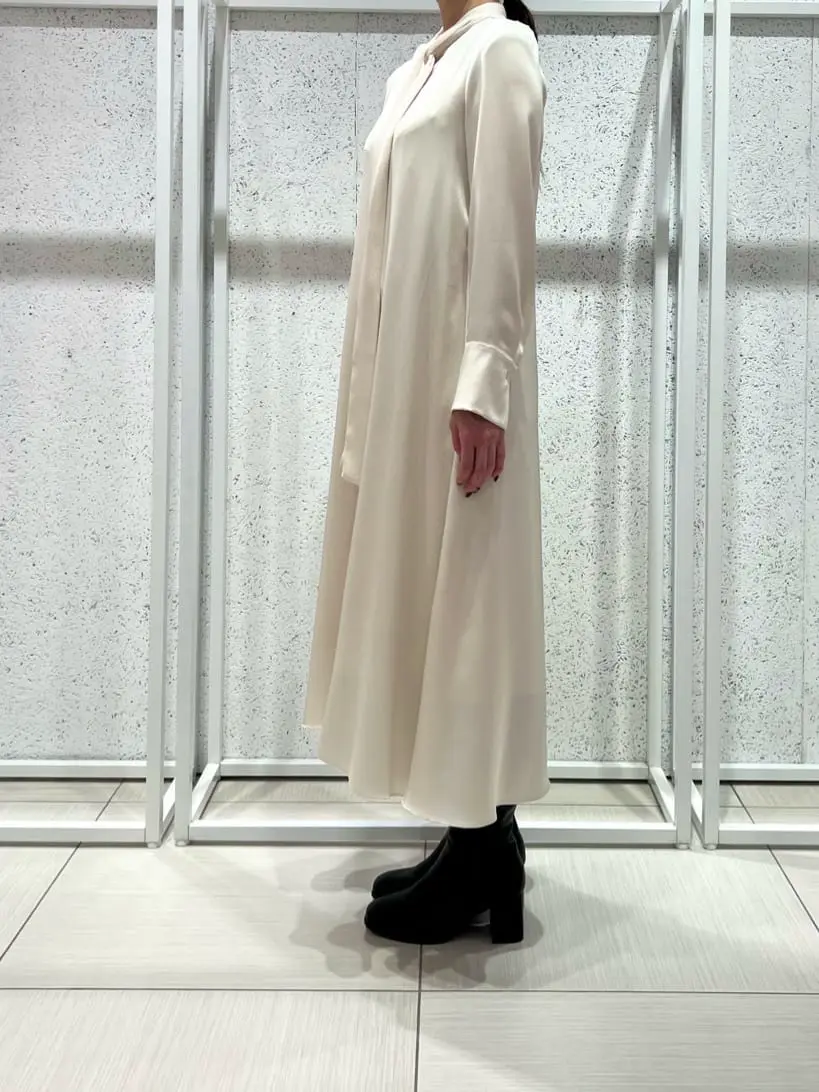 BEIGE， スタッフ コーディネート画像