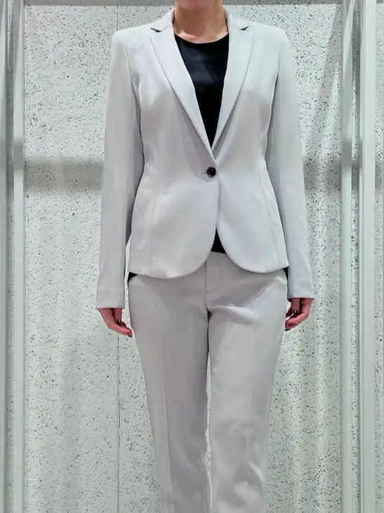 BEIGE， スタッフ コーディネート画像