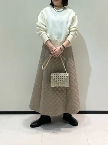 BEIGE， 藤木 コーディネート画像