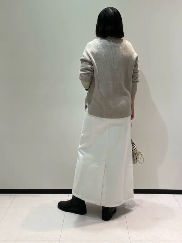 BEIGE， 藤木 コーディネート画像