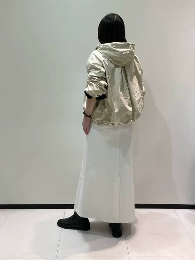 BEIGE， 藤木 コーディネート画像