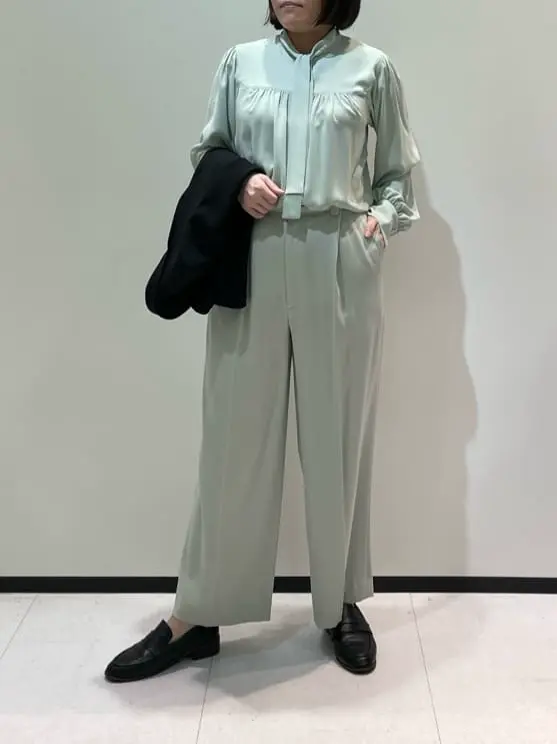 BEIGE， 藤木 コーディネート画像