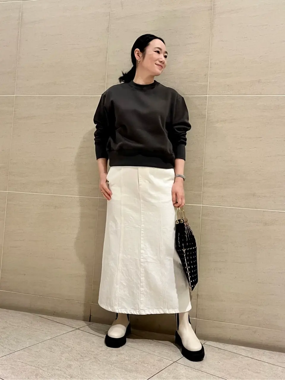 BEIGE， 毛利 コーディネート画像