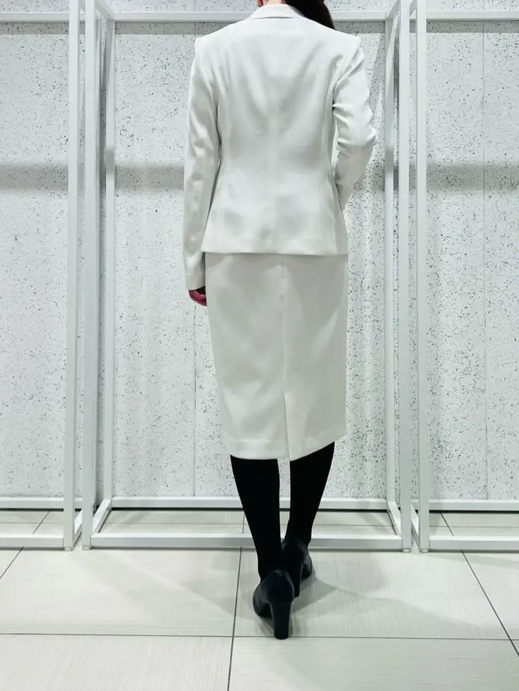 BEIGE， スタッフ コーディネート画像