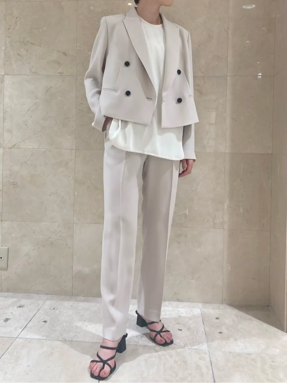 BEIGE， スタッフ コーディネート画像