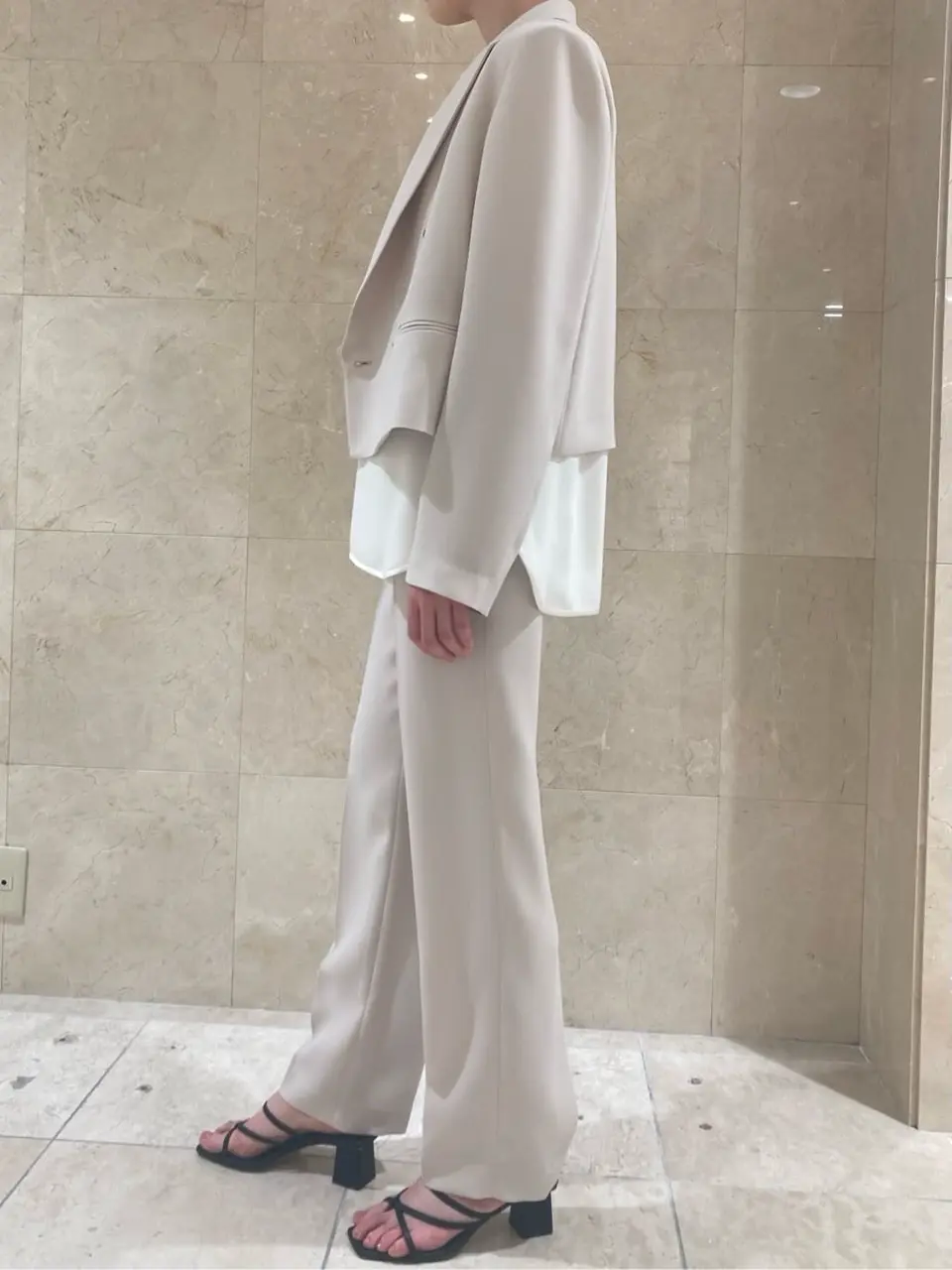 BEIGE， スタッフ コーディネート画像