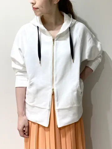 BEIGE， 田村 コーディネート画像