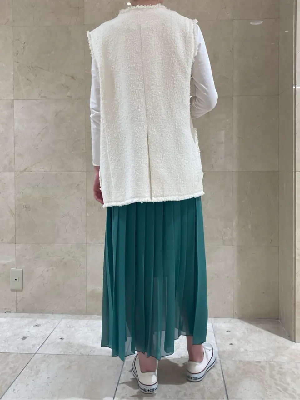 BEIGE， スタッフ コーディネート画像