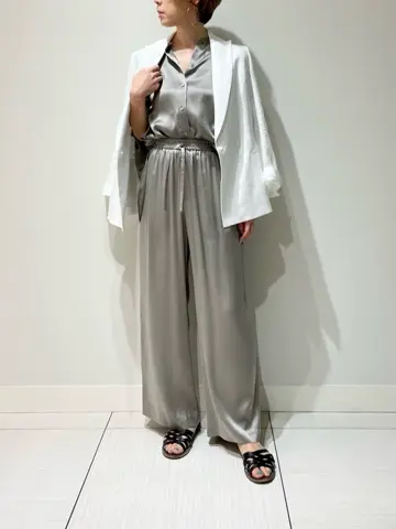 BEIGE， 柴田 コーディネート画像