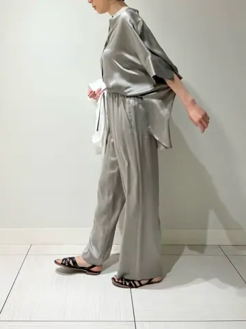 BEIGE， 柴田 コーディネート画像