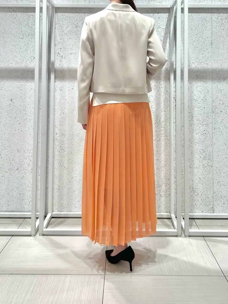 BEIGE， スタッフ コーディネート画像