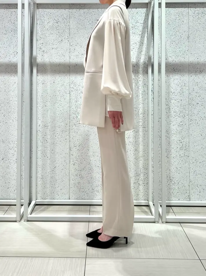 BEIGE， スタッフ コーディネート画像