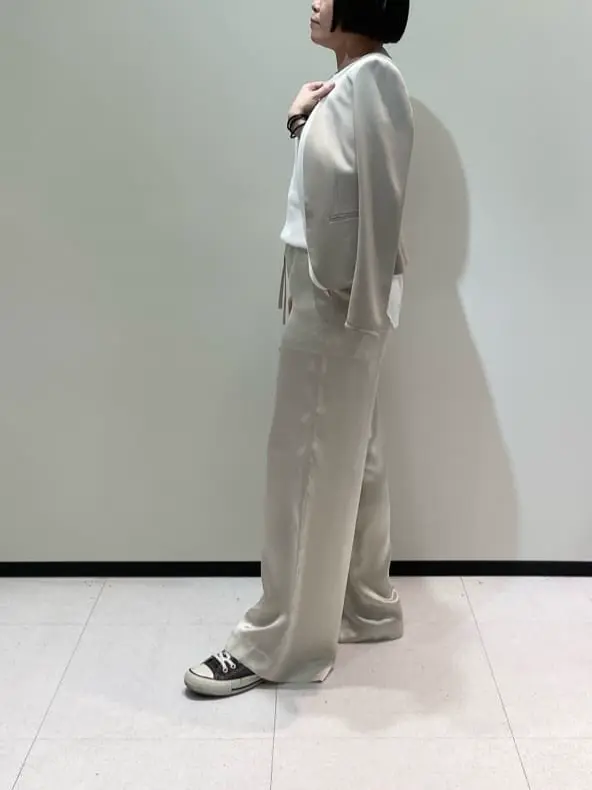 BEIGE， 藤木 コーディネート画像