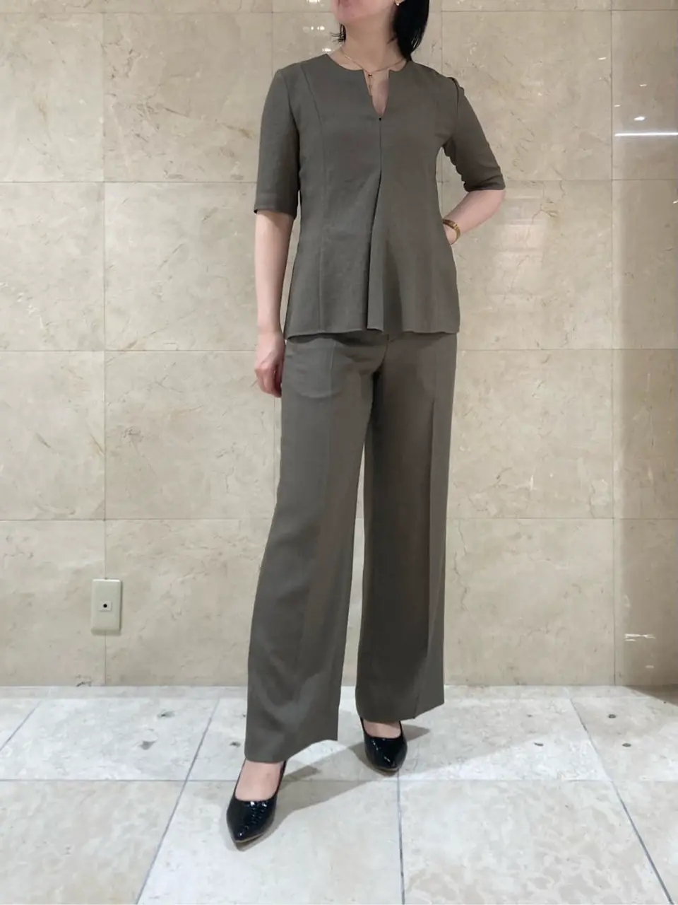 BEIGE， スタッフ コーディネート画像