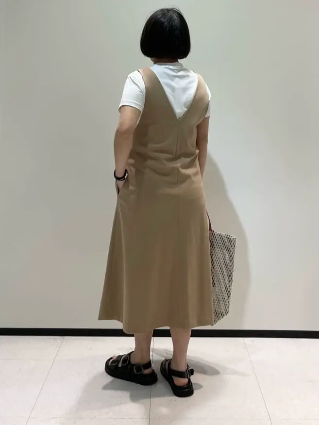 BEIGE， 藤木 コーディネート画像